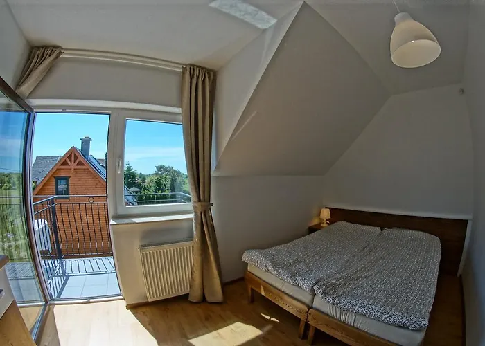 I Restauracja Jantarowa *