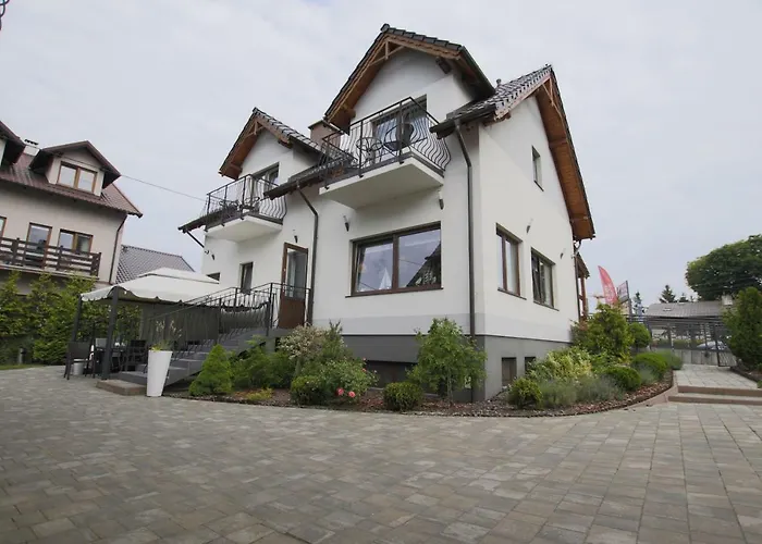 I Restauracja Jantarowa *